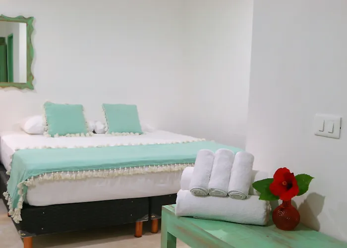 Hotel Punta Piedra 3*