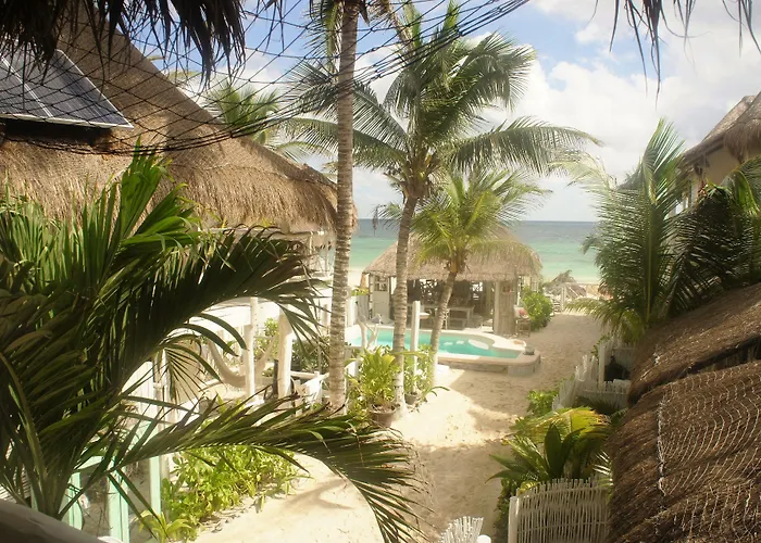Punta Piedra Hotel